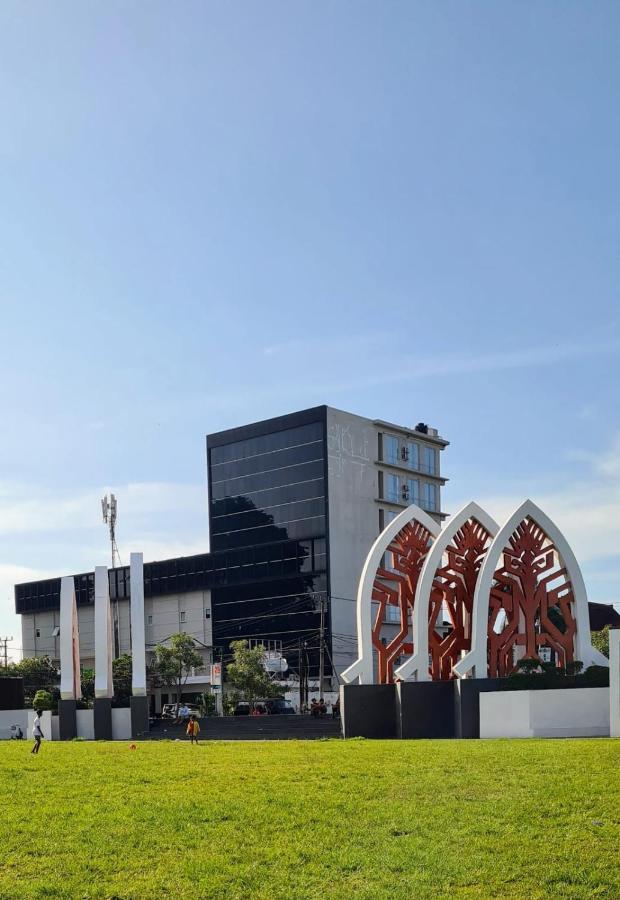 Sunwood Hotel Arianz Mataram Extérieur photo