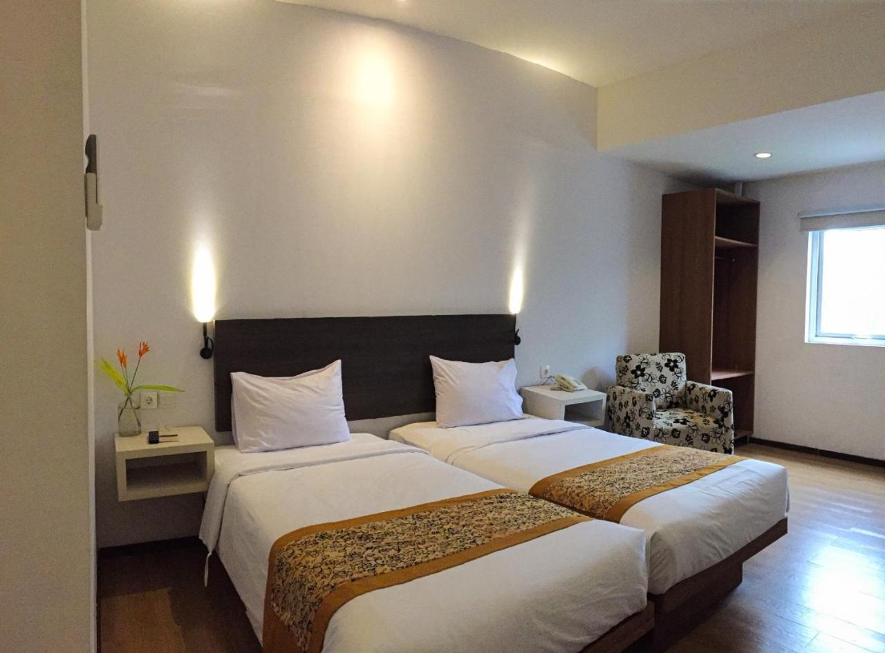 Sunwood Hotel Arianz Mataram Extérieur photo
