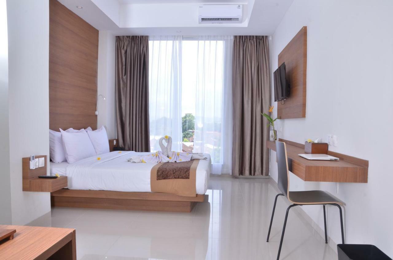 Sunwood Hotel Arianz Mataram Extérieur photo