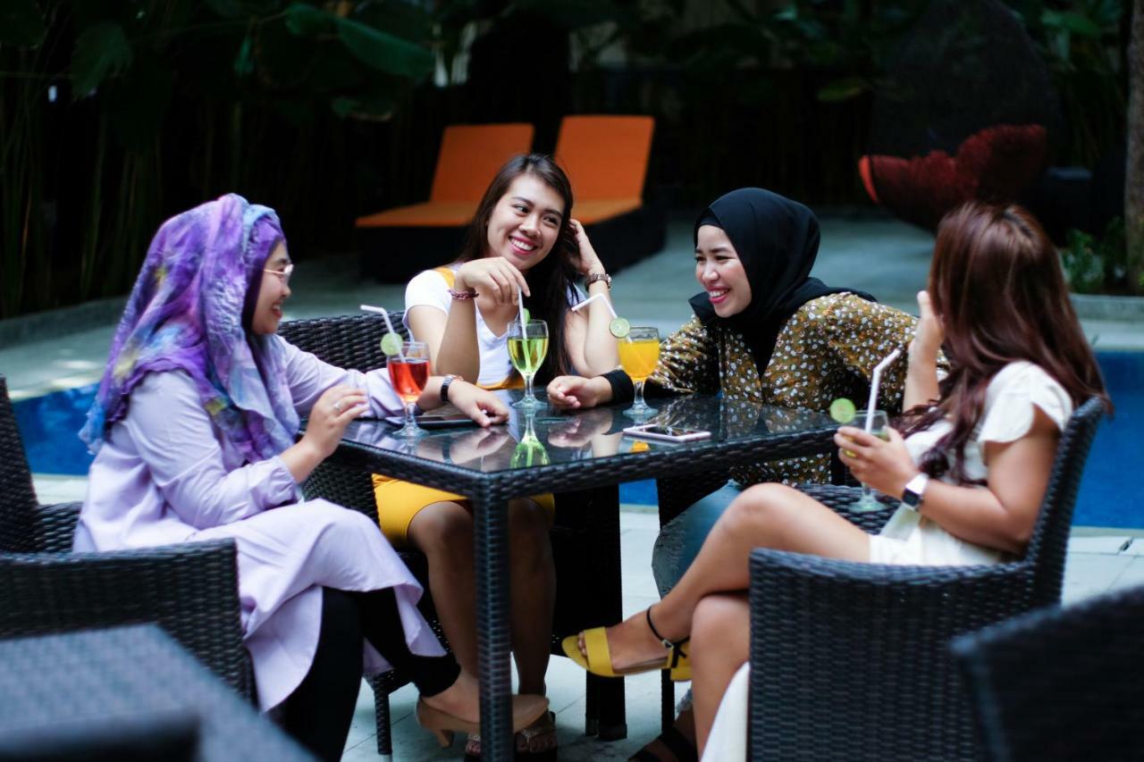 Sunwood Hotel Arianz Mataram Extérieur photo